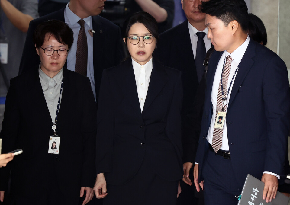 윤석열 전 대통령 부인 김건희 여사가 지난 12일 오후 서울 서초구 서울중앙지법에서 열린 구속 전 피의자 심문(영장실질심사)를 마치고 나오고 있다. (사진=뉴스1)