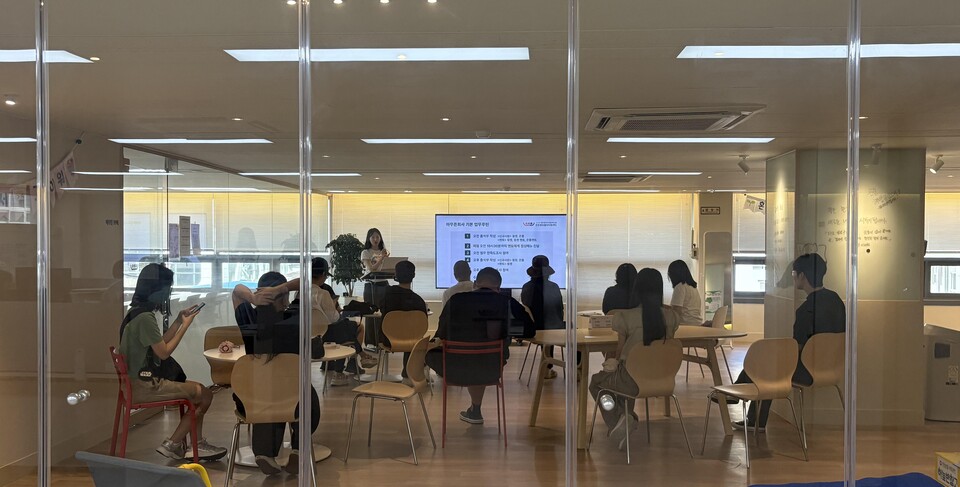 광주 은둔형외톨이지원센터에서 '아무튼 출근 3기' 프로그램을 진행하고 있다. (사진제공=광주 은둔형외톨이지원센터)