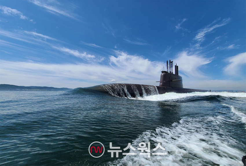한화오션이 건조한 '장보고 III 배치-2' 잠수함 시운전. (사진제공=한화오션)