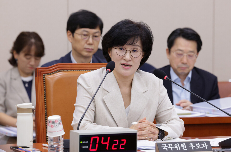 원민경 여성가족부 장관 후보자가 3일 오전 서울 여의도 국회 여성가족위원회에서 열린 인사청문회에서 의원 질의에 답변하고 있다. (사진=뉴스1)