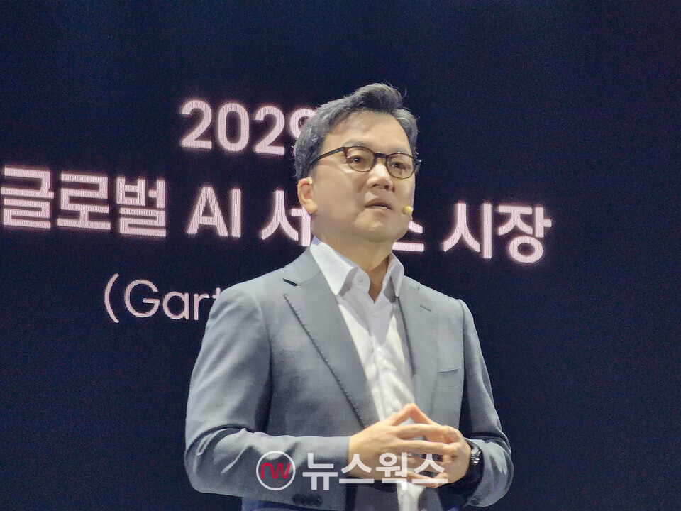 이준희 삼성SDS 대표이사가 11일 '리얼 서밋 2025'에서 기조연설을 하고 있다. (사진=박광하 기자)