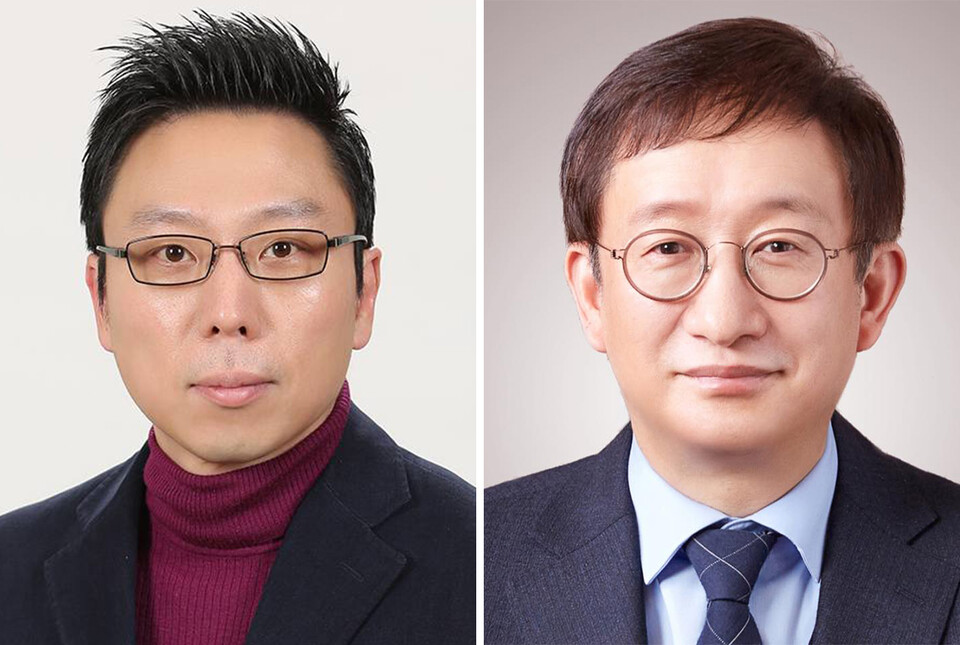 김승주(왼쪽) 고려대 정보보호대학원 교수와 이원태 국민대 특임교수. (출처=김승주·이원태 교수 페이스북 계정)