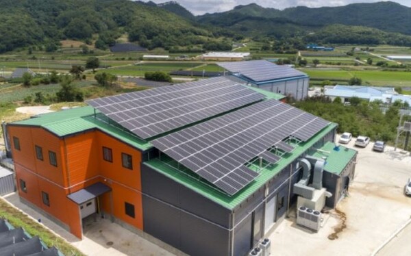 마을공동체의 태양광발전시설 (사진제공=산업부)