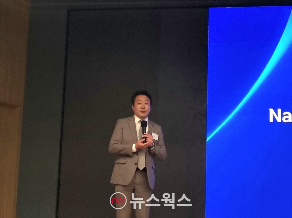 김정현 신한자산운용 ETF사업총괄 본부장이 15일 서울 여의도TP타워에서 열린 'SOL ETF' 순자산 10조 돌파 기념 기자 간담회에서 발언하고 있다. (사진=김아현 기자)