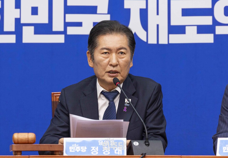 정청래 더불어민주당 대표가 서울 여의도 국회에서 열린 당 최고위원회의에서 발언하고 있다. (사진제공=민주당)