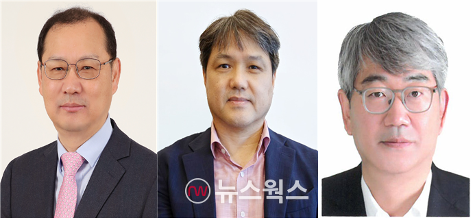 왼쪽부터 배인한 효성티앤씨 효성동나이법인장 부사장, 배용배 효성중공업 남통효성변압기유한공사 총경리 부사장, 박남용 효성중공업 건설PU장 부사장. (사진제공=효성그룹)