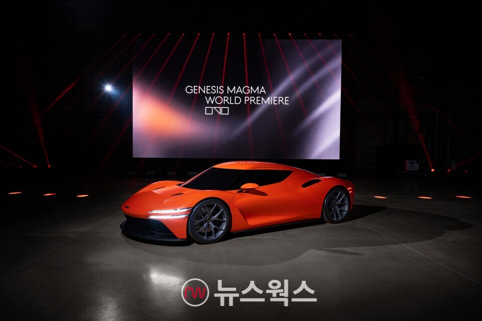 '마그마 월드 프리미어' 행사에서 공개된 제네시스 '마그마 GT 콘셉트'. (사진제공=현대차그룹)