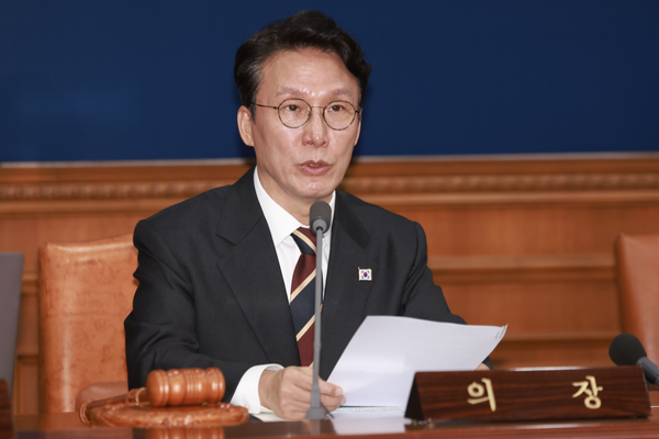 김민석 국무총리가 25일 정부서울청사에서 열린 국무회의를 주재하고 있다. (사진제공=국무조정실)