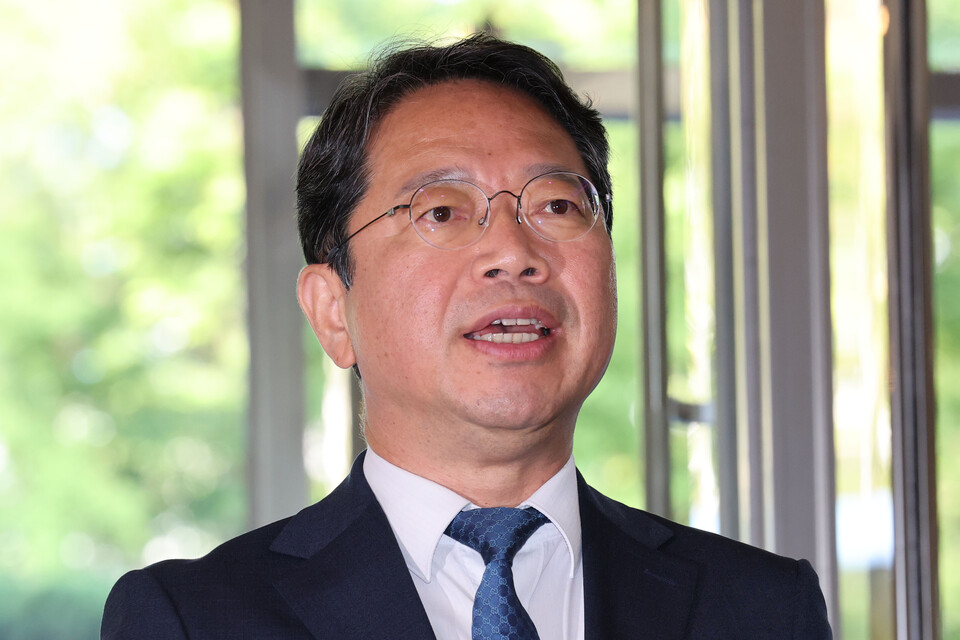 인보사부터 조인트스템까지...김승원 '신약 로비 논란' 식약처 도마 위 - 뉴스 썸네일 이미지