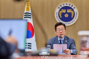 李<b>대통령</b>, 추석 앞두고 응급의료 현장 점검…"필수의료 확충 중요"