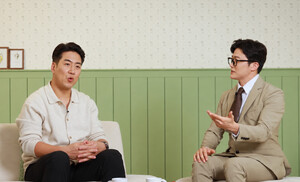 [에듀픽] '휴넷 CEO포럼'·위버스 '장동선 박사 인터뷰 영상' - 뉴스 썸네일 이미지
